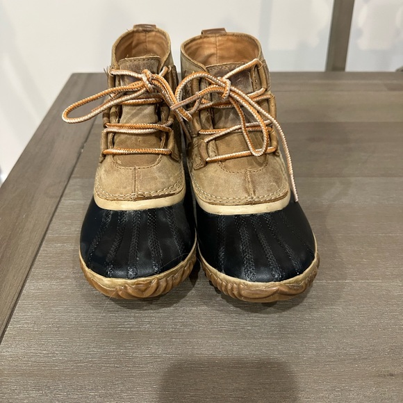 Sorel Out N About duck boots - Picture 3 of 5